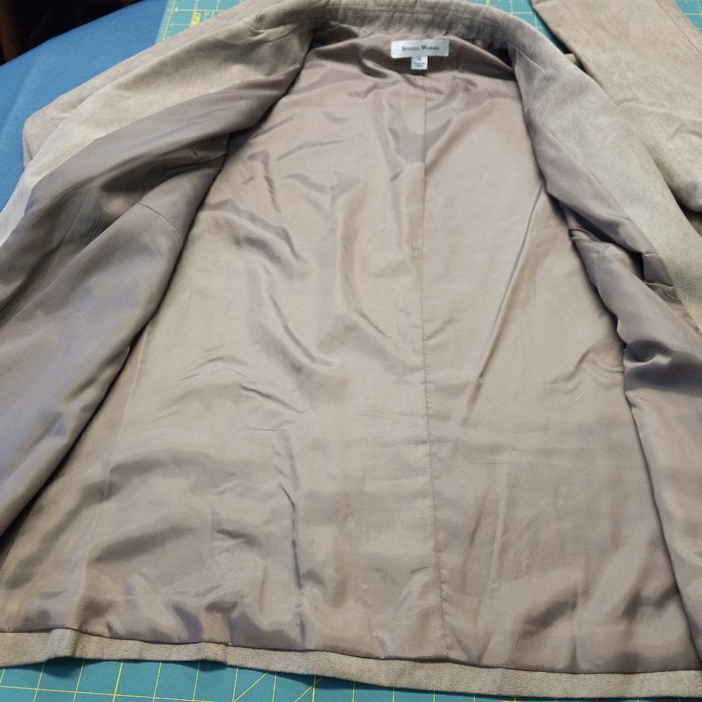 Studio Works Jacket  - Picture 5 of 7